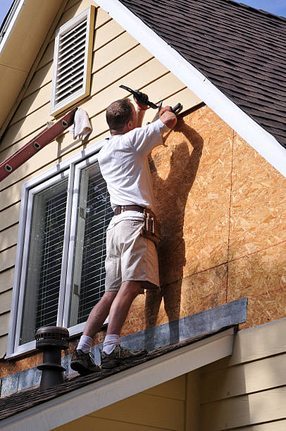 Siding Removal and Disposal in Campbell, FL